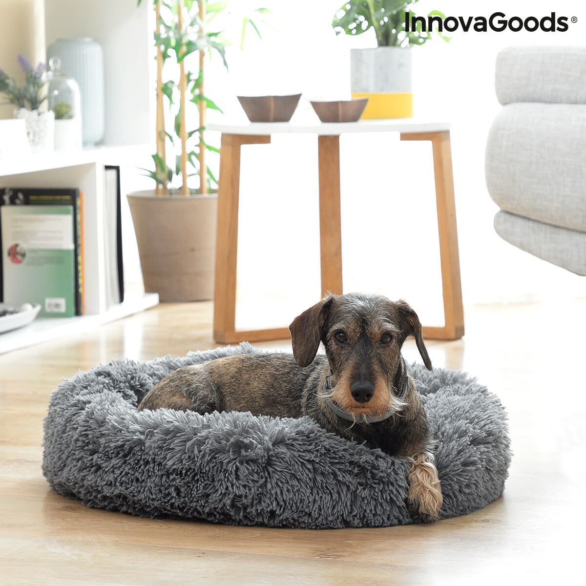 Calming round plush pet bed - view 2
